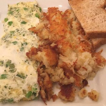 aMa Bistro - Egg white omelette with onions, broccoli, green peppers, and Swiss cheese. Hash browns - Breakfast & Brunch Near Me - Ann Arbor, Michigan