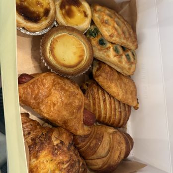 Tous Les Jours - Various pastries - Bakeries Near Me - Stevenson Ranch, California