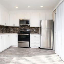 The Diplomat Apartment Homes - Luxury 2-bedroom