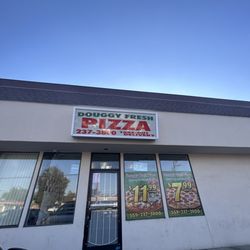 Douggy Fresh Pizza