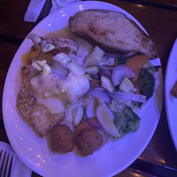 Pompano Joe's - Grouper with lobster, veggies, and twice baked potato! - Seafood Near Me - Destin, Florida Pompano Joe's - Grouper with lobster, veggies, and twice baked potato! - Seafood Near Me - Destin, Florida