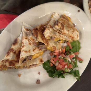 El Fenix - Fajita Steak Quesadilla - Mexican Near Me - Dallas, Texas El Fenix - Fajita Steak Quesadilla - Mexican Near Me - Dallas, Texas