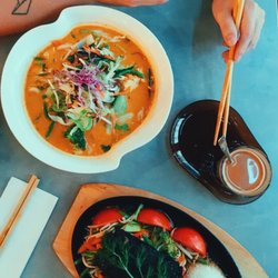 Quy Nguyen - Curry udon and their fish dish