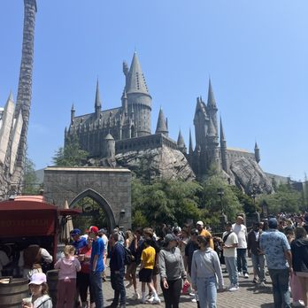 Universal Studios Hollywood - Harry Potter World - Amusement Parks Near Me - Universal City, California Universal Studios Hollywood - Harry Potter World - Amusement Parks Near Me - Universal City, California