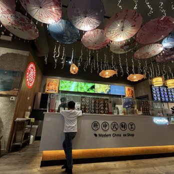 Modern China Tea Shop: Oriental Tea - Interior - Coffee & Tea Near Me - Chicago, Illinois Modern China Tea Shop: Oriental Tea - Interior - Coffee & Tea Near Me - Chicago, Illinois