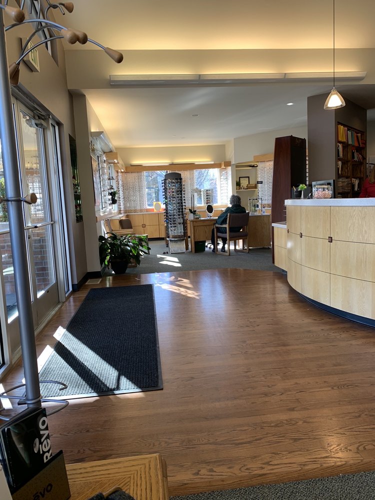 MAPLE GROVE EYE CARE Updated July 2024 8955 W Hackamore Dr, Boise