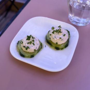 Chez Monsieur - Complimentary appetizers - French Near Me - Paris, 75 Chez Monsieur - Complimentary appetizers - French Near Me - Paris, 75