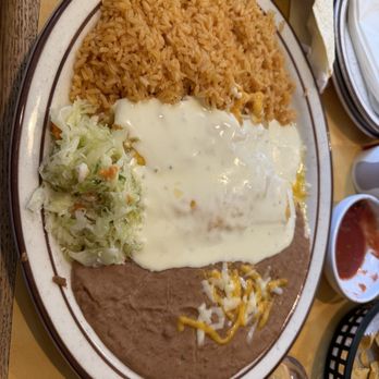 Azteca Family Mexican Restaurant - Cheese enchiladas - Mexican Near Me - Sioux Falls, South Dakota Azteca Family Mexican Restaurant - Cheese enchiladas - Mexican Near Me - Sioux Falls, South Dakota
