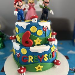 The Scottsdale Bakery - Mario themed cake