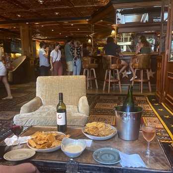The Driskill Bar - Appetizers - Lounges Near Me - Austin, Texas