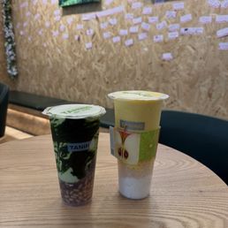 Pistachio avocado & mango smoothie Pistachio avocado & mango smoothie