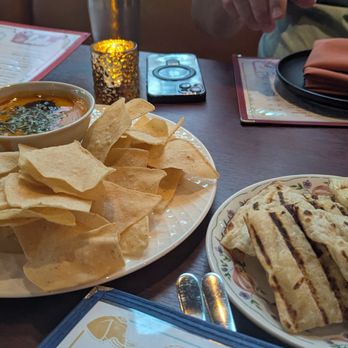 Electric Gravy Mumbai Bar & Canteen - Curry Queso - Indian Near Me - Austin, Texas
