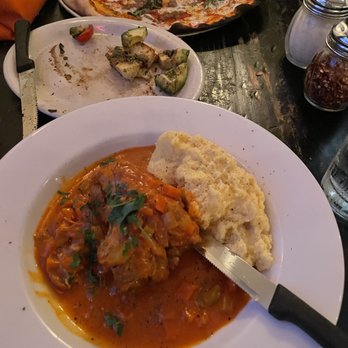 Vinoteca Poscol - Wine Bars Near Me - Houston, Texas Vinoteca Poscol - Wine Bars Near Me - Houston, Texas