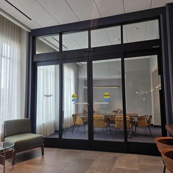 Courtyard By Marriott - Conference Room Work Area in the Lobby - Hotels Near Me - Frisco, Texas Courtyard By Marriott - Conference Room Work Area in the Lobby - Hotels Near Me - Frisco, Texas