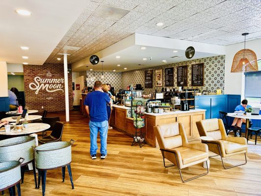 Summer Moon Coffee, 4343 W Northwest Hwy, Ste 390, Dallas