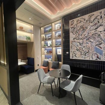 Sapphire Lounge - Airport Lounges Near Me - Phoenix, Arizona Sapphire Lounge - Airport Lounges Near Me - Phoenix, Arizona