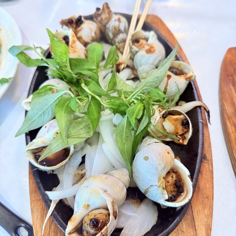 Oc A Chay - Snails - Vietnamese Near Me - San Gabriel, California Oc A Chay - Snails - Vietnamese Near Me - San Gabriel, California