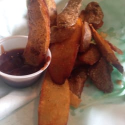 Frank-N-Stein's - Potato skins