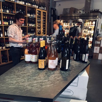 Discovery Wines by null