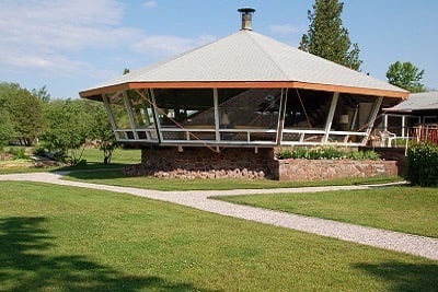 Killarney Mountain Lodge & Conference Centre by null