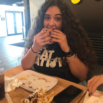 PINCHO - Burgers Near Me - Hialeah, Florida