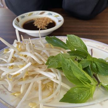 Pho Mi 888 Restaurant - Vietnamese Near Me - London, Ontario Pho Mi 888 Restaurant - Vietnamese Near Me - London, Ontario