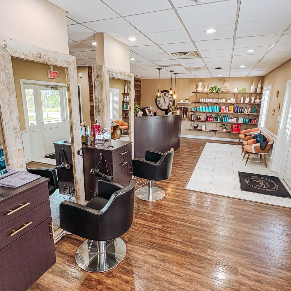 Looks Salon - Stations - Hair Salons Near Me - Monroeville, Pennsylvania Looks Salon - Stations - Hair Salons Near Me - Monroeville, Pennsylvania