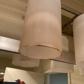 Best Western Heritage Inn - Residue on bathroom light fixtures. - Hotels Near Me - Vacaville, California Best Western Heritage Inn - Residue on bathroom light fixtures. - Hotels Near Me - Vacaville, California