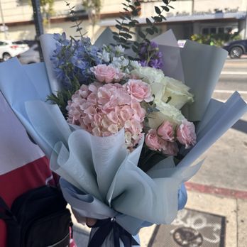 Western Flowers - Florists Near Me - Los Angeles, California Western Flowers - Florists Near Me - Los Angeles, California