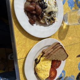 Featured item and mushroom omelette Featured item and mushroom omelette