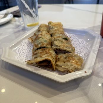 Rui's Shanghai Bistro - Scallion Pancake Beef Roll - Shanghainese Near Me - Redlands, California Rui's Shanghai Bistro - Scallion Pancake Beef Roll - Shanghainese Near Me - Redlands, California