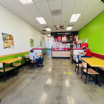 Flame Broiler - the interior of a fast food restaurant - Korean Near Me - Bakersfield, California Flame Broiler - the interior of a fast food restaurant - Korean Near Me - Bakersfield, California