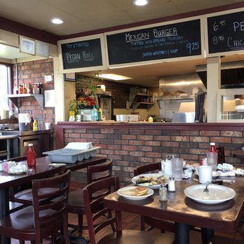 The Omelette House - Inside is quaint and rustic - Breakfast & Brunch Near Me - Villa Park, Illinois The Omelette House - Inside is quaint and rustic - Breakfast & Brunch Near Me - Villa Park, Illinois