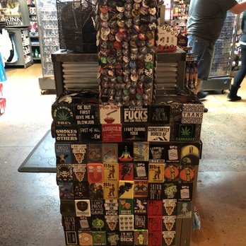 Spencer's - Magnet && Buttons Galore! - Gift Shops Near Me - Newark, Delaware