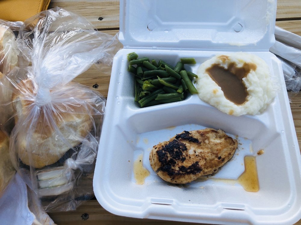 CURT’S FAMILY RESTAURANT 27 Photos & 40 Reviews American (New