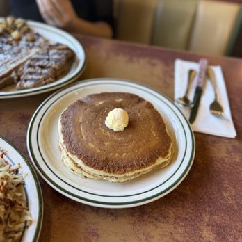 NORMS Restaurant - American Near Me - Costa Mesa, California