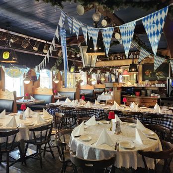 Old Heidelberg - Dining Area - German Near Me - Fort Lauderdale, Florida Old Heidelberg - Dining Area - German Near Me - Fort Lauderdale, Florida