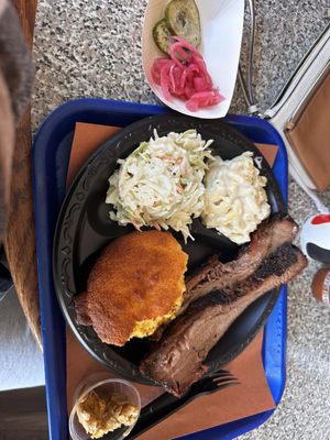 Blue Hound Barbecue by null