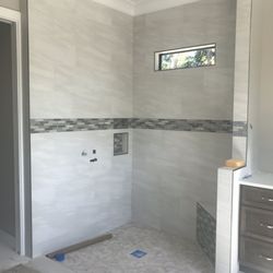 Omicron Granite & Tile - Another view of the master shower.