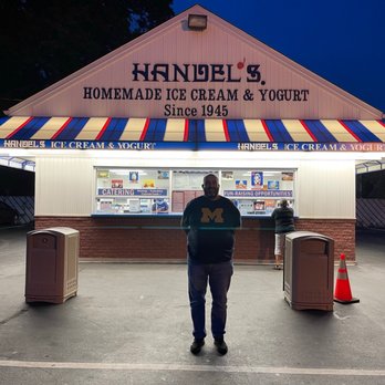 Handel’s Ice Cream - Youngstown - a man standing in front of a store - Ice Cream & Frozen Yogurt Near Me - Youngstown, Ohio