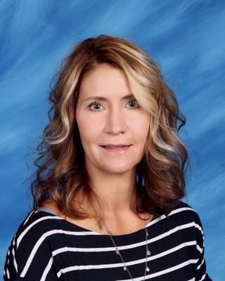 Farmers Insurance - Shannon Lotito