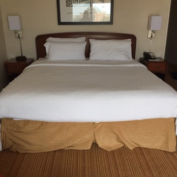 Courtyard Dayton Beavercreek - Had a great night's sleep in this wonderful bed - Hotels Near Me - Beavercreek, Ohio Courtyard Dayton Beavercreek - Had a great night's sleep in this wonderful bed - Hotels Near Me - Beavercreek, Ohio