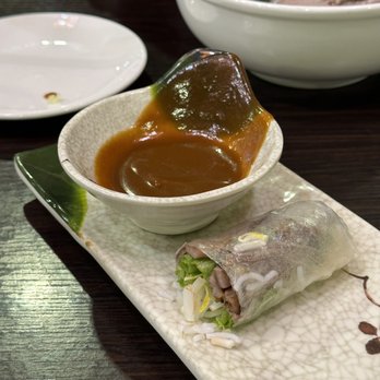 Boulder Pho - Grilled beef spring rolls - Vietnamese Near Me - Boulder, Colorado