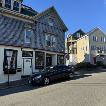 Smalls - Coffee shop - Cafes Near Me - Portland, Maine