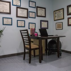 Move Well MD - Case Manager room at Move Well MD. Located in the downtown financial district of lower Manhattan, NY, NY 10038