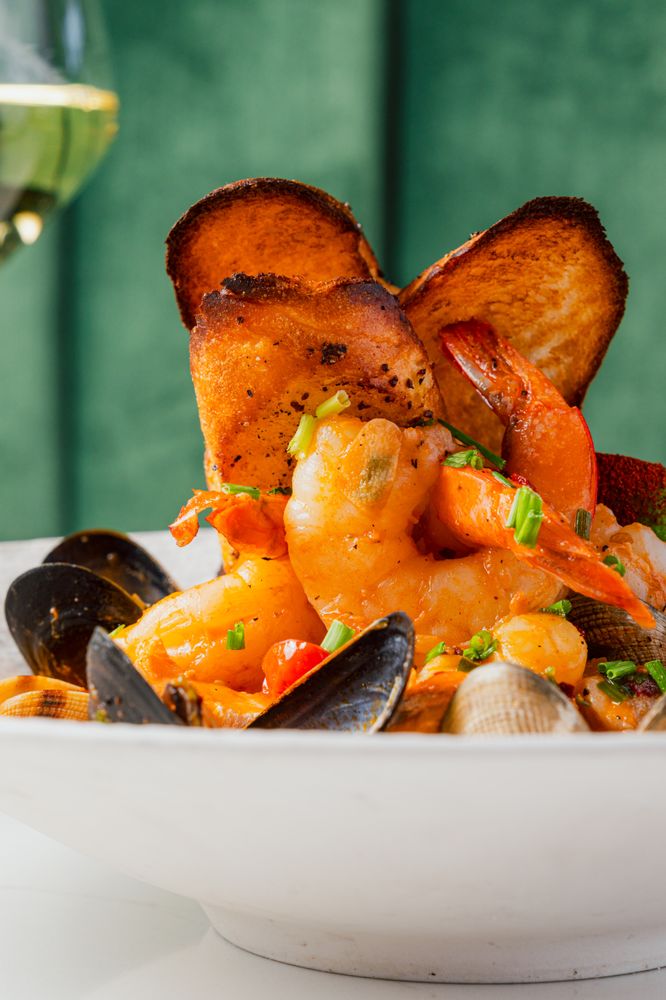 Social spots from Mia Restaurant & Bar