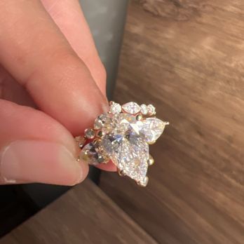 The Diamond Ring - Jewelry Near Me - Milpitas, California