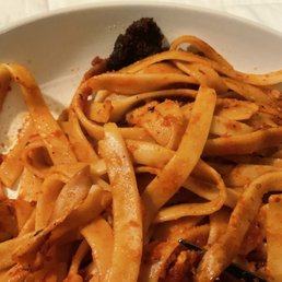Burned Chicken Parmigiana and tasteless pasta
