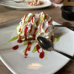 Cactus Flower Cafe - Wedding cake