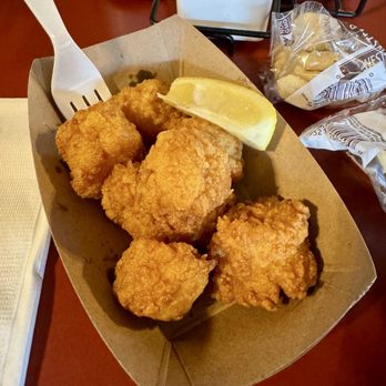 Gilbert's Chowder House - Scallops - Seafood Near Me - Portland, Maine